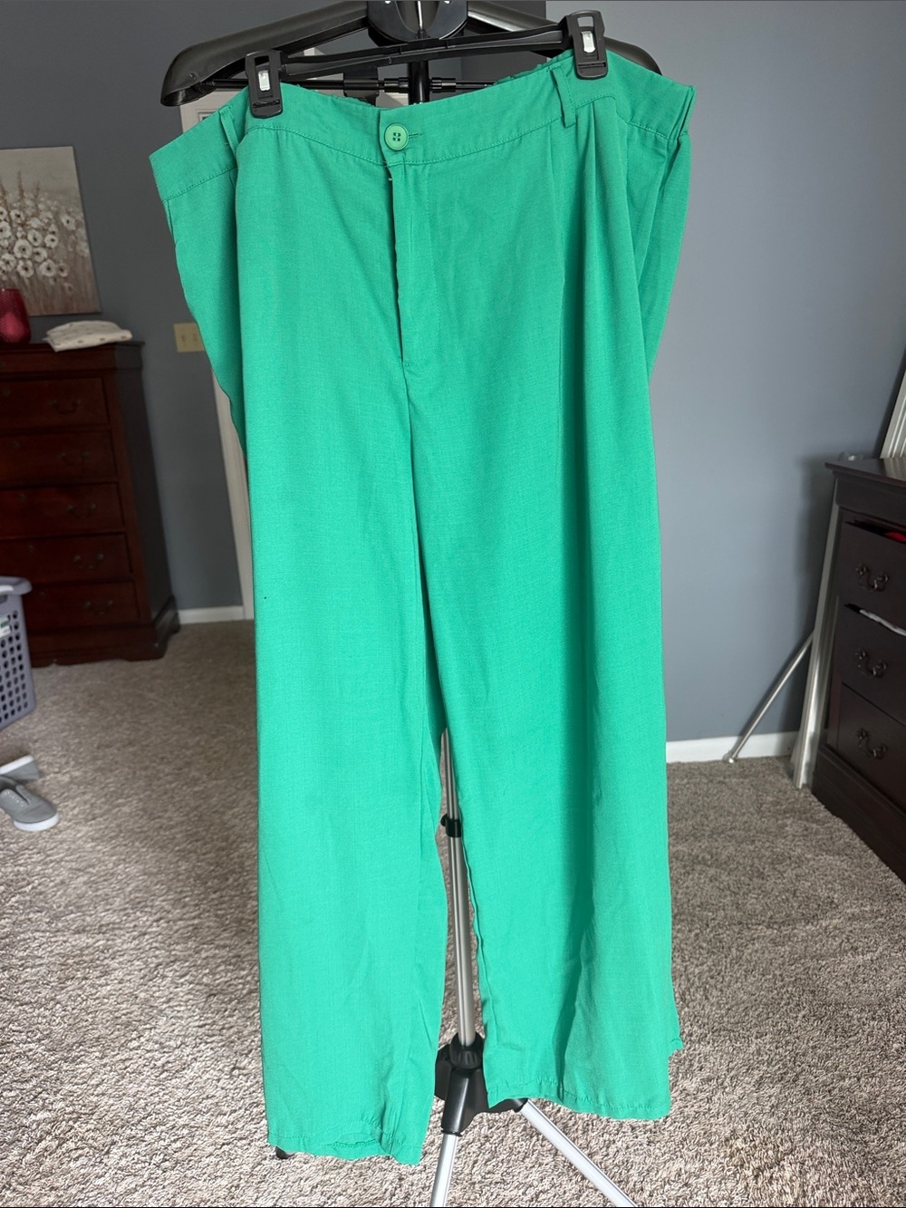 Green Women’s Casual Straight-Leg Pants